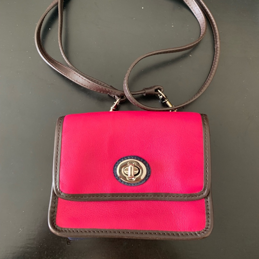 Coach Crossbody wallet